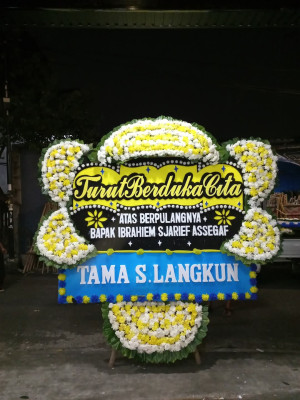 Papan Bunga Duka di Gunung Telihan